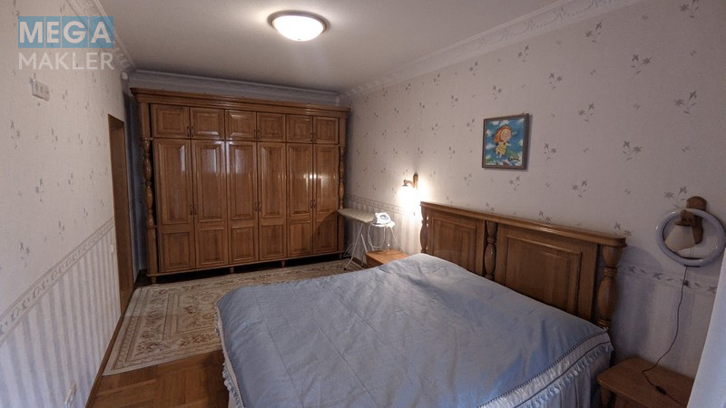 Оренда 2 кімнатної квартири, стандарт, <a class="location-link" href="/kiev/" title="Недвижимость Київ">Київ</a>, <a class="location-link" href="/kiev/pecherskij/" title="Недвижимость Печерський район">Печерський р-н</a>, Первомайского 9А ( <img src="https://megamakler.com.ua/metro/00ff00.gif" alt="" class="metro" /> м. Кловская, 2 ) (изображение 16)