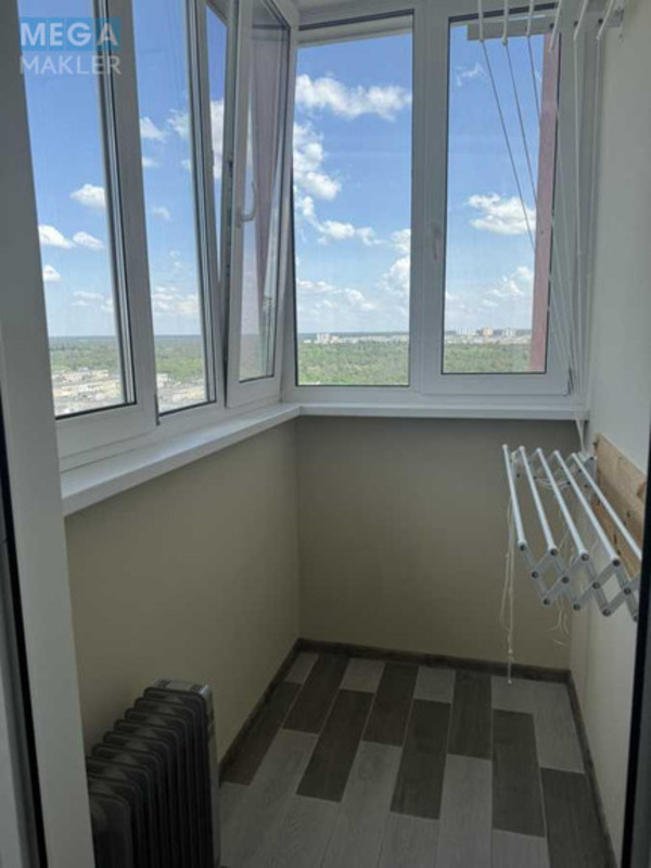 Оренда 2 кімнатної квартири, <a class="location-link" href="/kiev/" title="Недвижимость Київ">Київ</a>, <a class="location-link" href="/kiev/dneprovskij/" title="Недвижимость Дніпровський район">Дніпровський р-н</a>, Черных Запорожцев ул., 26а (изображение 2)