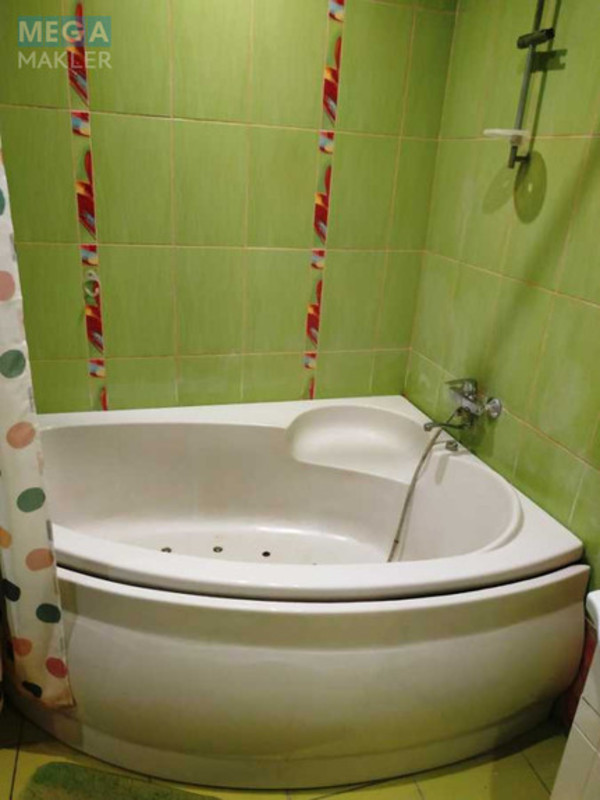 Оренда 2 кімнатної квартири, <a class="location-link" href="/kiev/" title="Недвижимость Київ">Київ</a>, <a class="location-link" href="/kiev/darnickij/" title="Недвижимость Дарницький район">Дарницький р-н</a>, Бориспільська вул., 6 (изображение 10)