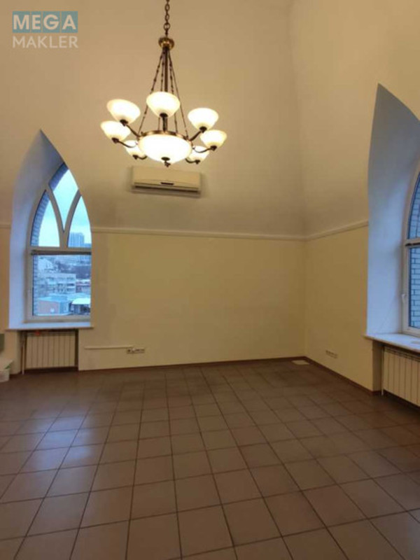 Оренда комерційної нерухомості, 119&nbsp;кв.м, под офис, <a class="location-link" href="/kiev/" title="Недвижимость Київ">Київ</a>, <a class="location-link" href="/kiev/shevchenkovskij/" title="Недвижимость Шевченківський район">Шевченківський р-н</a>, Олеся Гончара вул., 73 (изображение 9)