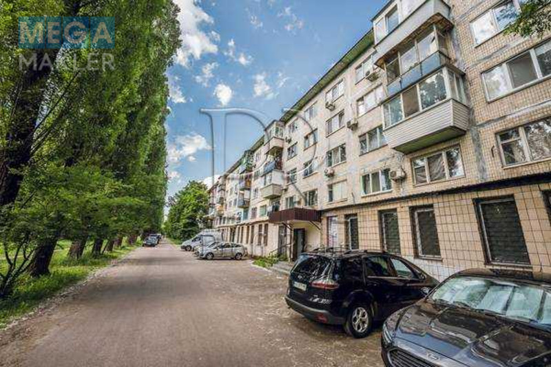 Продаж 2 кімнатної квартири (47/30/8), 2 пов. 5 пов. будинку, <a class="location-link" href="/kiev/" title="Недвижимость Київ">Київ</a>, <a class="location-link" href="/kiev/podolskij/" title="Недвижимость Подільський район">Подільський р-н</a>, Івана Виговського вулиця, 10 (изображение 19)