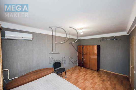 Продаж 2 кімнатної квартири (46/30/6), 5 пов. 5 пов. будинку, <a class="location-link" href="/kiev/" title="Недвижимость Київ">Київ</a>, <a class="location-link" href="/kiev/shevchenkovskij/" title="Недвижимость Шевченківський район">Шевченківський р-н</a>, Перемоги проспект, 88/2 (изображение 2)