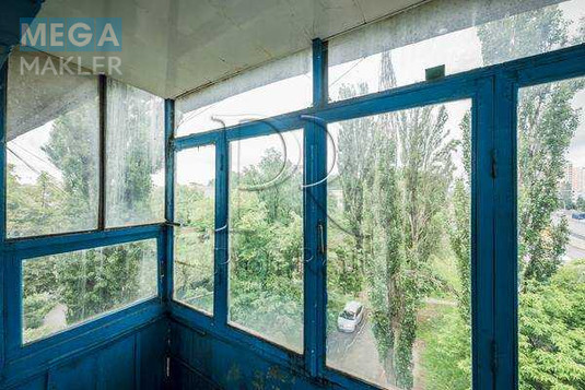 Продаж 2 кімнатної квартири (46/30/6), 5 пов. 5 пов. будинку, <a class="location-link" href="/kiev/" title="Недвижимость Київ">Київ</a>, <a class="location-link" href="/kiev/shevchenkovskij/" title="Недвижимость Шевченківський район">Шевченківський р-н</a>, Перемоги проспект, 88/2 (изображение 8)