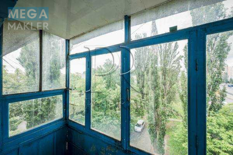 Продаж 2 кімнатної квартири (46/30/6), 5 пов. 5 пов. будинку, <a class="location-link" href="/kiev/" title="Недвижимость Київ">Київ</a>, <a class="location-link" href="/kiev/shevchenkovskij/" title="Недвижимость Шевченківський район">Шевченківський р-н</a>, Перемоги проспект, 88/2 (изображение 8)