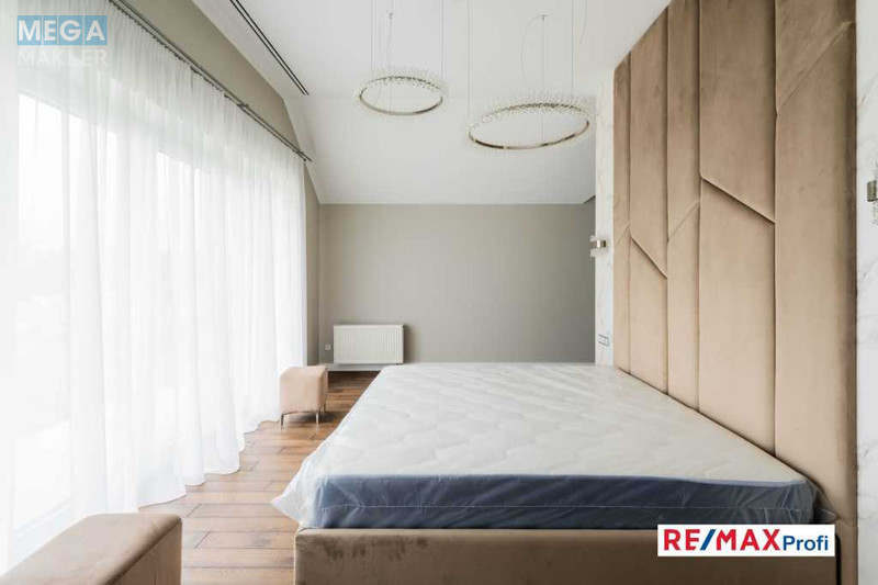 Продаж дома, 3&nbsp;поверху, 485&nbsp;кв.м, 7&nbsp;кімнат, ділянка 17&nbsp;соток, <a class="location-link" href="/ivankovichi/" title="Недвижимость Іванковичі">Іванковичі</a>, Авіаторів (изображение 15)