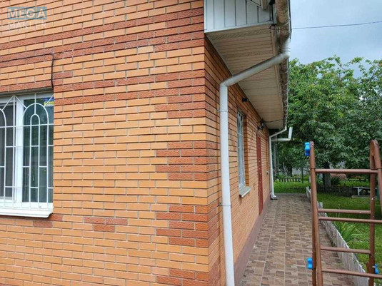 Продаж дома, 2&nbsp;поверху, 135,60&nbsp;кв.м, 5&nbsp;кімнат, ділянка 8&nbsp;соток, <a class="location-link" href="/kiev/" title="Недвижимость Київ">Київ</a>, <a class="location-link" href="/kiev/svyatoshinskij/" title="Недвижимость Святошинський район">Святошинський р-н</a>, Звязківців вул., 2 (изображение 3)
