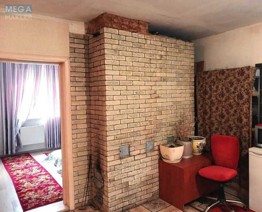 Продаж дома, 2&nbsp;поверху, 135,60&nbsp;кв.м, 5&nbsp;кімнат, ділянка 8&nbsp;соток, <a class="location-link" href="/kiev/" title="Недвижимость Київ">Київ</a>, <a class="location-link" href="/kiev/svyatoshinskij/" title="Недвижимость Святошинський район">Святошинський р-н</a>, Звязківців вул., 2 (изображение 9)
