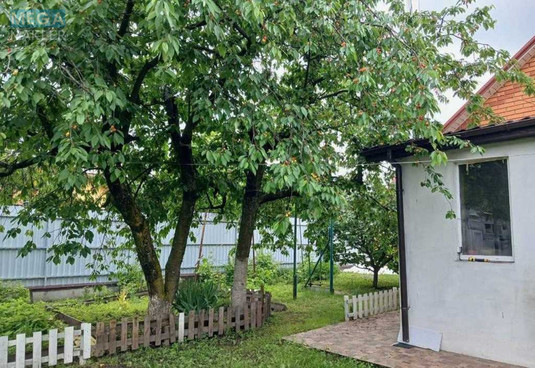 Продаж дома, 2&nbsp;поверху, 135,60&nbsp;кв.м, 5&nbsp;кімнат, ділянка 8&nbsp;соток, <a class="location-link" href="/kiev/" title="Недвижимость Київ">Київ</a>, <a class="location-link" href="/kiev/svyatoshinskij/" title="Недвижимость Святошинський район">Святошинський р-н</a>, Звязківців вул., 2 (изображение 19)
