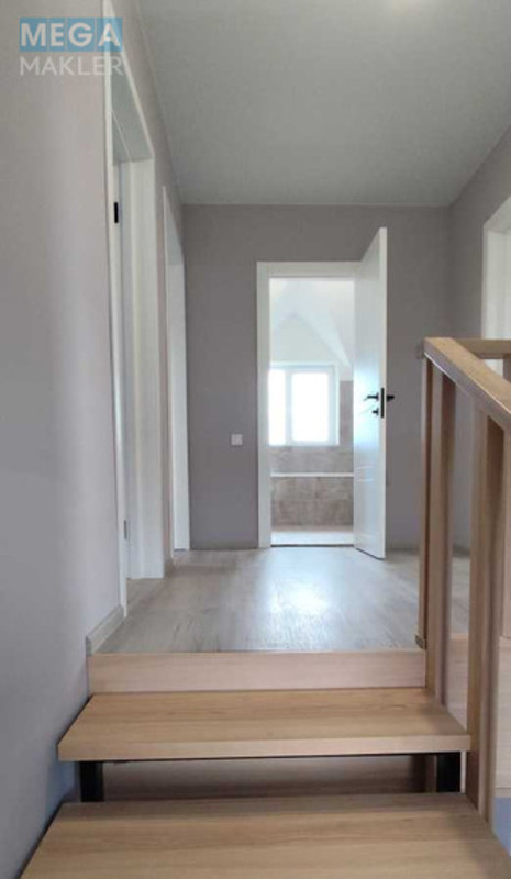 Продаж дома, 2&nbsp;поверху, 160&nbsp;кв.м, 4&nbsp;кімнати, ділянка 8&nbsp;соток, <a class="location-link" href="/lyutizh-selo/" title="Недвижимость Лютіж">Лютіж</a>, Патріотів (изображение 7)
