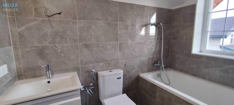 Продаж дома, 2&nbsp;поверху, 160&nbsp;кв.м, 4&nbsp;кімнати, ділянка 8&nbsp;соток, <a class="location-link" href="/lyutizh-selo/" title="Недвижимость Лютіж">Лютіж</a>, Патріотів (изображение 8)