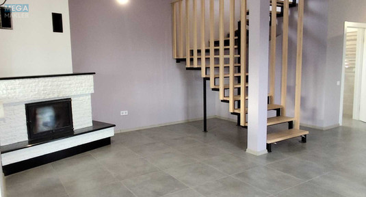 Продаж дома, 2&nbsp;поверху, 160&nbsp;кв.м, 4&nbsp;кімнати, ділянка 8&nbsp;соток, <a class="location-link" href="/lyutizh-selo/" title="Недвижимость Лютіж">Лютіж</a>, Патріотів (изображение 13)