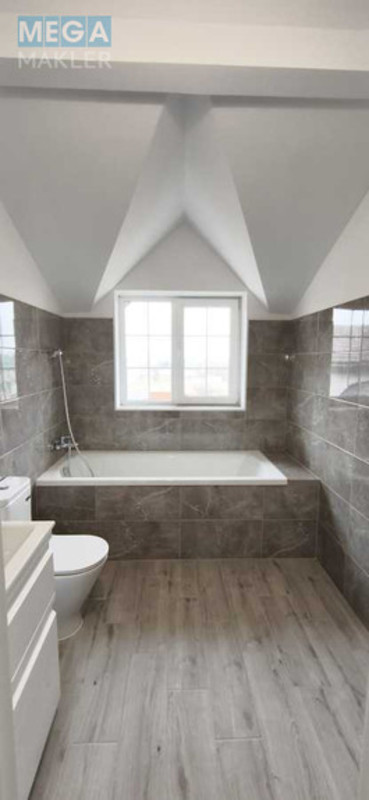 Продаж дома, 2&nbsp;поверху, 160&nbsp;кв.м, 4&nbsp;кімнати, ділянка 8&nbsp;соток, <a class="location-link" href="/lyutizh-selo/" title="Недвижимость Лютіж">Лютіж</a>, Патріотів (изображение 22)