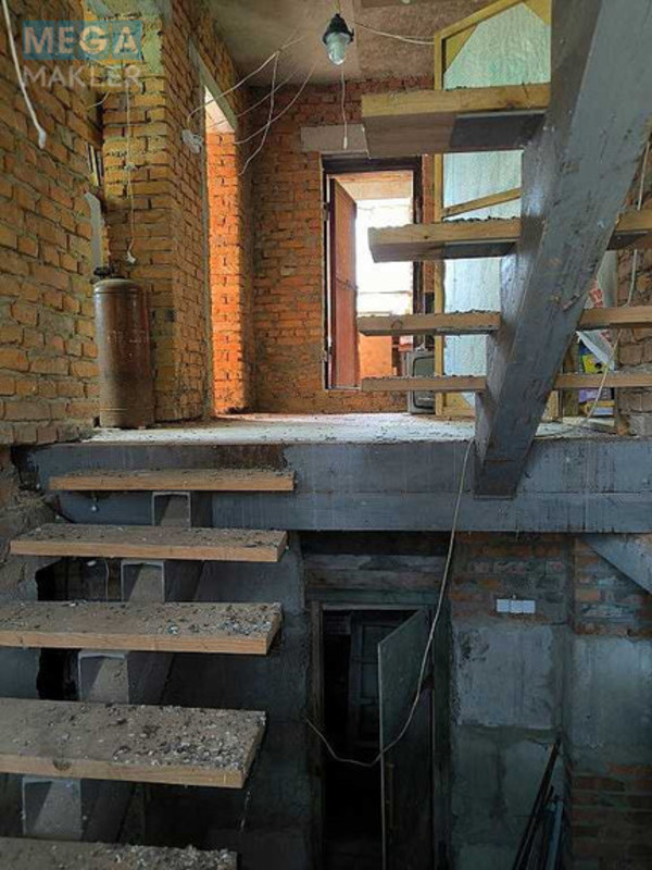 Продаж дома, 2&nbsp;поверху, 150&nbsp;кв.м, 3&nbsp;кімнати, ділянка 30&nbsp;соток, <a class="location-link" href="/korolovka-selo-kv/" title="Недвижимость Королівка">Королівка</a>, <a class="location-link" href="/korolovka-selo-kv/samarskij/" title="Недвижимость Самарский район">Самарский р-н</a>, кравченка (изображение 6)