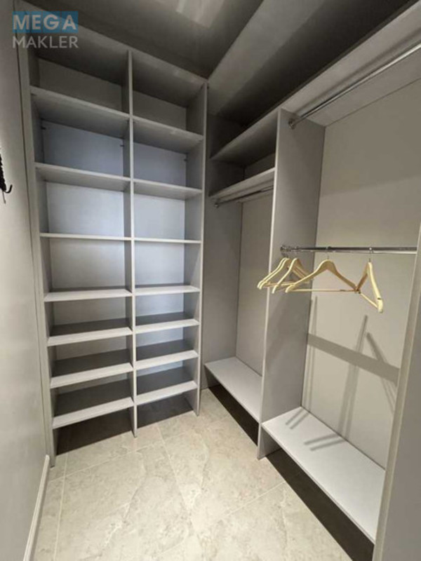 Продаж 3 кімнатної квартири (101/66/10), 7 пов. 18 пов. будинку, <a class="location-link" href="/kiev/" title="Недвижимость Київ">Київ</a>, <a class="location-link" href="/kiev/shevchenkovskij/" title="Недвижимость Шевченківський район">Шевченківський р-н</a>, Кирило-Мефодіївська вул., 2 (изображение 7)