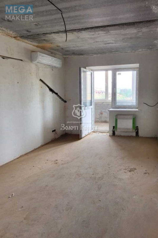 Продаж 2 кімнатної квартири (70/30/19), 5 пов. 5 пов. будинку, <a class="location-link" href="/sofievskaya-borshagovka/" title="Недвижимость Софіївська Борщагівка">Софіївська Борщагівка</a>, Щаслива, 11 (изображение 2)