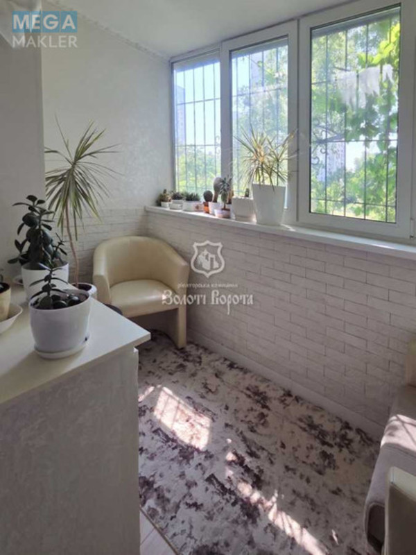 Продаж 3 кімнатної квартири (70/46/9), 1 пов. 9 пов. будинку, <a class="location-link" href="/kiev/" title="Недвижимость Київ">Київ</a>, <a class="location-link" href="/kiev/obolonskij/" title="Недвижимость Оболонський район">Оболонський р-н</a>, Героїв Дніпра вул., 36б (изображение 5)