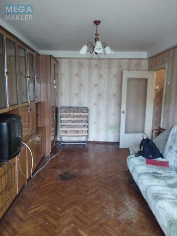 Продаж 1 кімнатної квартири (33/19/6), 2 пов. 9 пов. будинку, <a class="location-link" href="/kiev/" title="Недвижимость Київ">Київ</a>, <a class="location-link" href="/kiev/desnyanskij/" title="Недвижимость Деснянський район">Деснянський р-н</a>, Кубанской Украины ул., 41/28 (изображение 3)