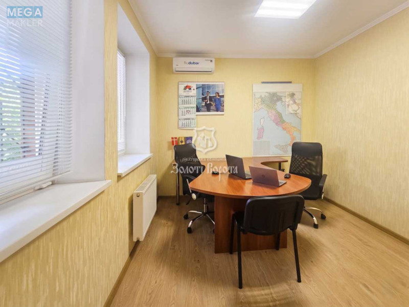 Продаж комерційної нерухомості, 55,50&nbsp;кв.м, под офис, <a class="location-link" href="/kiev/" title="Недвижимость Київ">Київ</a>, <a class="location-link" href="/kiev/goloseevskij/" title="Недвижимость Голосіївський район">Голосіївський р-н</a>, Голосіївська вул., 13а (изображение 2)