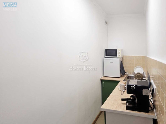 Продаж комерційної нерухомості, 55,50&nbsp;кв.м, под офис, <a class="location-link" href="/kiev/" title="Недвижимость Київ">Київ</a>, <a class="location-link" href="/kiev/goloseevskij/" title="Недвижимость Голосіївський район">Голосіївський р-н</a>, Голосіївська вул., 13а (изображение 4)