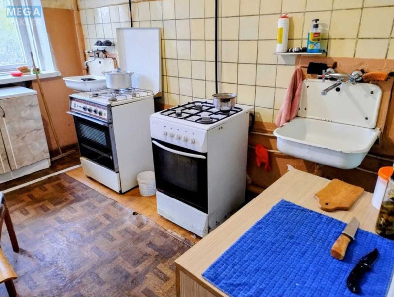 Оренда кімнати (підселення), <a class="location-link" href="/kiev/" title="Недвижимость Київ">Київ</a>, <a class="location-link" href="/kiev/podolskij/" title="Недвижимость Подільський район">Подільський р-н</a>, Електриків вул., 26/30 (изображение 7)