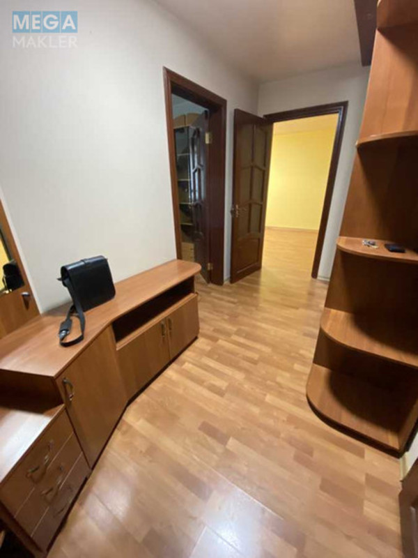 Оренда 2 кімнатної квартири, <a class="location-link" href="/kiev/" title="Недвижимость Київ">Київ</a>, <a class="location-link" href="/kiev/svyatoshinskij/" title="Недвижимость Святошинський район">Святошинський р-н</a>, Олевская ул., 3 (изображение 15)