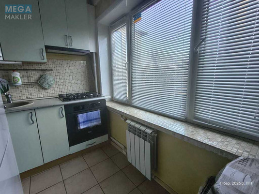 Продаж 2 кімнатної квартири (44/29/6), 3 пов. 5 пов. будинку, <a class="location-link" href="/kiev/" title="Недвижимость Київ">Київ</a>, <a class="location-link" href="/kiev/dneprovskij/" title="Недвижимость Дніпровський район">Дніпровський р-н</a>, Верховної Ради бульв., 14 (изображение 11)