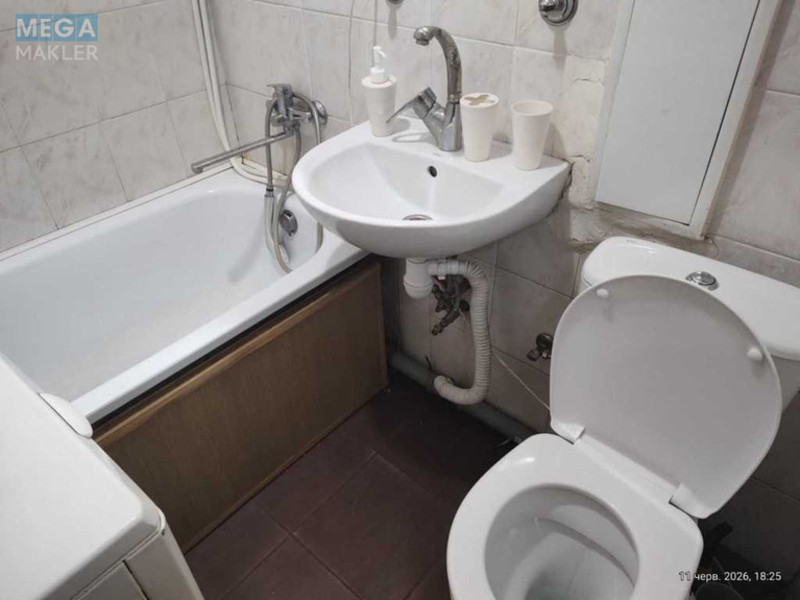 Оренда 1 кімнатної квартири, <a class="location-link" href="/kiev/" title="Недвижимость Київ">Київ</a>, <a class="location-link" href="/kiev/shevchenkovskij/" title="Недвижимость Шевченківський район">Шевченківський р-н</a>, Ружинська вул., 24 (изображение 9)