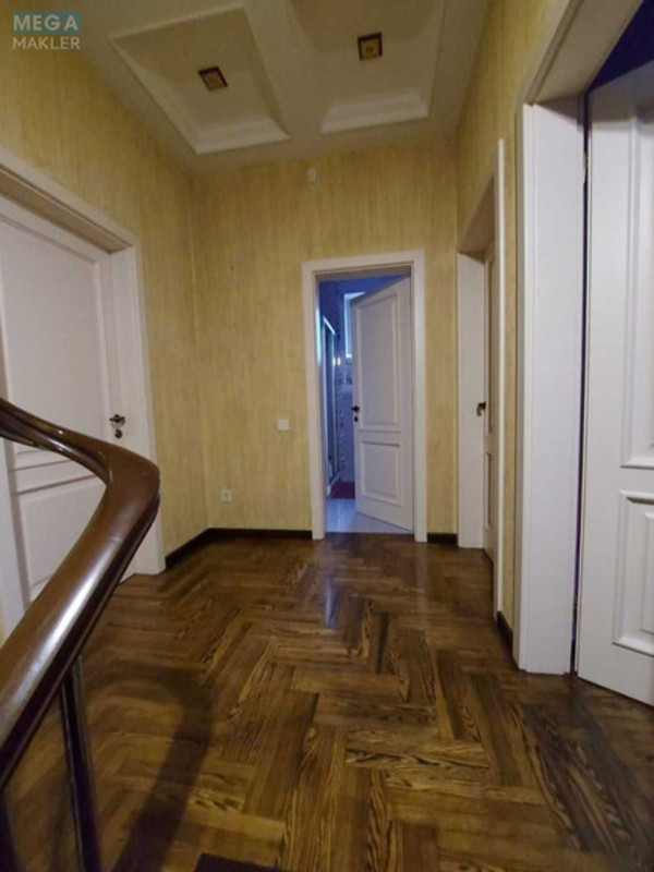 Продаж 7 кімнатної квартири (319/121/30), 3 пов. 3 пов. будинку, <a class="location-link" href="/kiev/" title="Недвижимость Київ">Київ</a>, <a class="location-link" href="/kiev/podolskij/" title="Недвижимость Подільський район">Подільський р-н</a>, Стеценка вул., 80 (изображение 14)