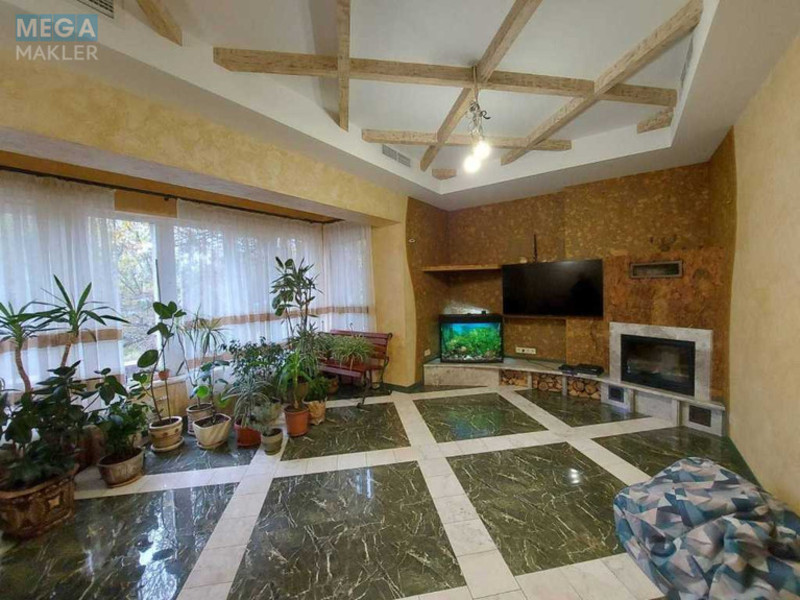 Продаж 7 кімнатної квартири (319/121/30), 3 пов. 3 пов. будинку, <a class="location-link" href="/kiev/" title="Недвижимость Київ">Київ</a>, <a class="location-link" href="/kiev/podolskij/" title="Недвижимость Подільський район">Подільський р-н</a>, Стеценка вул., 80 (изображение 21)