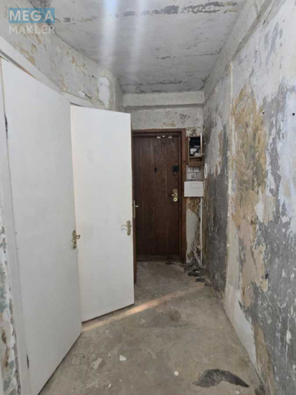 Продаж 3 кімнатної квартири (60/42/7), 8 пов. 9 пов. будинку, <a class="location-link" href="/kiev/" title="Недвижимость Київ">Київ</a>, <a class="location-link" href="/kiev/goloseevskij/" title="Недвижимость Голосіївський район">Голосіївський р-н</a>, Васильковская ул., 2-А (изображение 4)