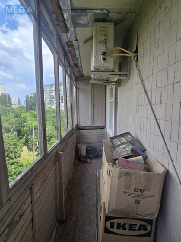 Продаж 3 кімнатної квартири (60/42/7), 8 пов. 9 пов. будинку, <a class="location-link" href="/kiev/" title="Недвижимость Київ">Київ</a>, <a class="location-link" href="/kiev/goloseevskij/" title="Недвижимость Голосіївський район">Голосіївський р-н</a>, Васильковская ул., 2-А (изображение 16)