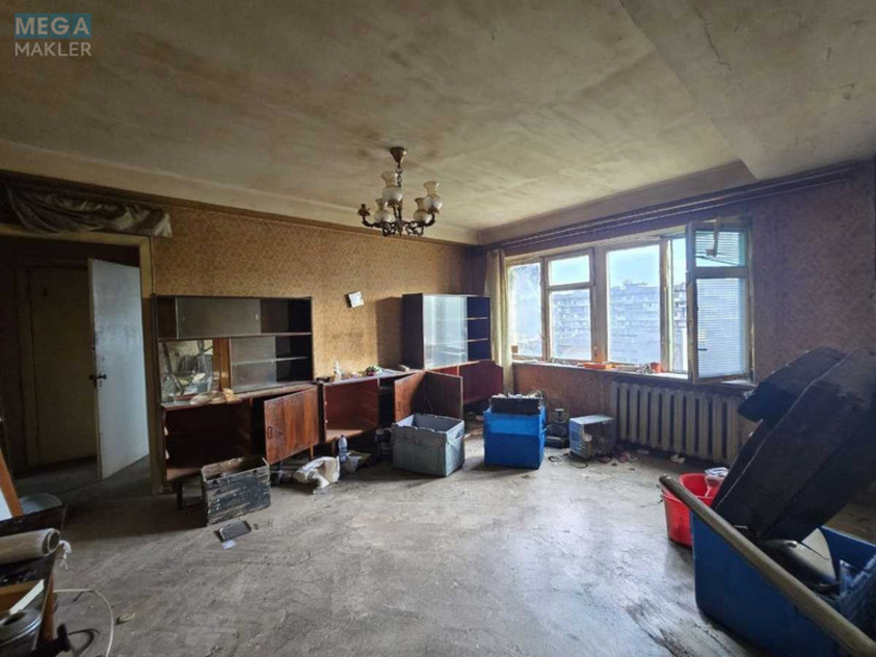 Продаж 3 кімнатної квартири (64/42/7), 9 пов. 9 пов. будинку, <a class="location-link" href="/kiev/" title="Недвижимость Київ">Київ</a>, <a class="location-link" href="/kiev/podolskij/" title="Недвижимость Подільський район">Подільський р-н</a>, Кирилловская ул., 131 (изображение 6)