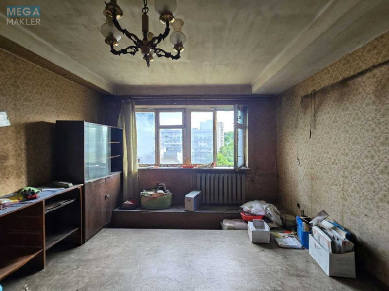 Продаж 3 кімнатної квартири (64/42/7), 9 пов. 9 пов. будинку, <a class="location-link" href="/kiev/" title="Недвижимость Київ">Київ</a>, <a class="location-link" href="/kiev/podolskij/" title="Недвижимость Подільський район">Подільський р-н</a>, Кирилловская ул., 131 (изображение 7)