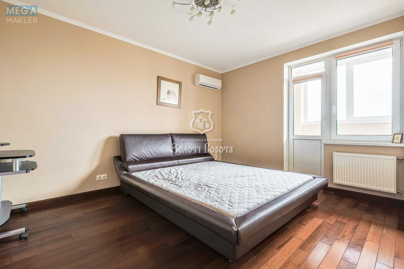 Продаж 4 кімнатної квартири (155/90/45), 14 пов. 15 пов. будинку, <a class="location-link" href="/kiev/" title="Недвижимость Київ">Київ</a>, <a class="location-link" href="/kiev/solomenskij/" title="Недвижимость Солом'янський район">Солом'янський р-н</a>, Кадетський Гай вул., 6 (изображение 9)