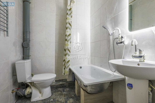 Продаж 1 кімнатної квартири (21,4/12/1,8), 1 пов. 12 пов. будинку, <a class="location-link" href="/kiev/" title="Недвижимость Київ">Київ</a>, <a class="location-link" href="/kiev/darnickij/" title="Недвижимость Дарницький район">Дарницький р-н</a>, Камянська вул., 127 (изображение 7)