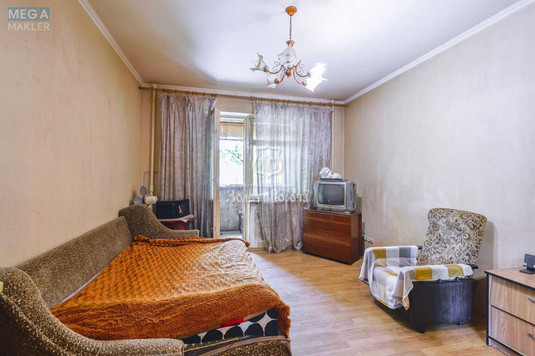 Продаж 3 кімнатної квартири (71/41/9), 1 пов. 9 пов. будинку, <a class="location-link" href="/kiev/" title="Недвижимость Київ">Київ</a>, <a class="location-link" href="/kiev/zarechnij/" title="Недвижимость Заречный район">Заречный р-н</a>, Героїв Сталінграду просп., 59 (изображение 3)