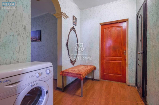 Продаж 3 кімнатної квартири (71/41/9), 1 пов. 9 пов. будинку, <a class="location-link" href="/kiev/" title="Недвижимость Київ">Київ</a>, <a class="location-link" href="/kiev/zarechnij/" title="Недвижимость Заречный район">Заречный р-н</a>, Героїв Сталінграду просп., 59 (изображение 13)