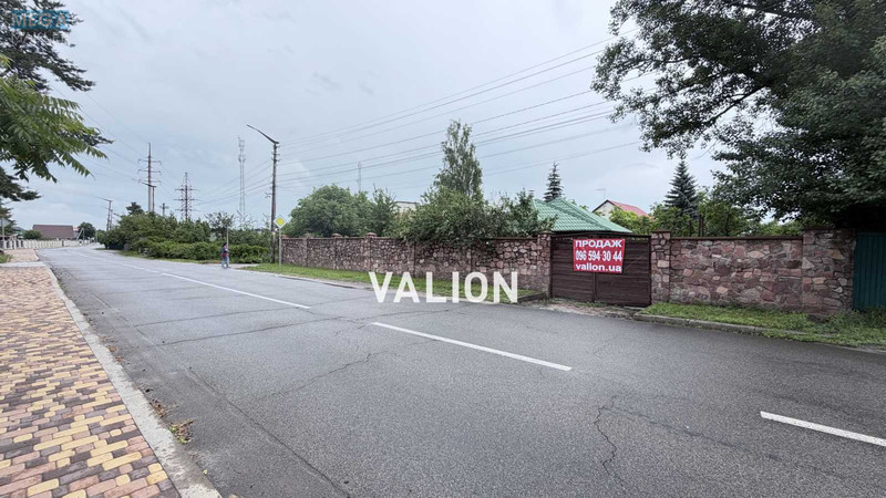 Продаж дома, 2&nbsp;поверху, 196&nbsp;кв.м, 4&nbsp;кімнати, ділянка 19&nbsp;соток, <a class="location-link" href="/kozin-selo-kv/" title="Недвижимость Козин">Козин</a>, Соловяненка, 201 (изображение 2)