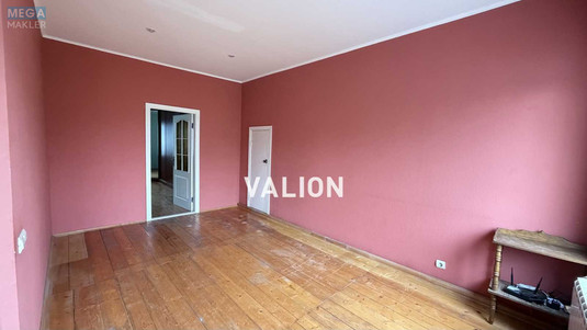 Продаж дома, 2&nbsp;поверху, 196&nbsp;кв.м, 4&nbsp;кімнати, ділянка 19&nbsp;соток, <a class="location-link" href="/kozin-selo-kv/" title="Недвижимость Козин">Козин</a>, Соловяненка, 201 (изображение 4)