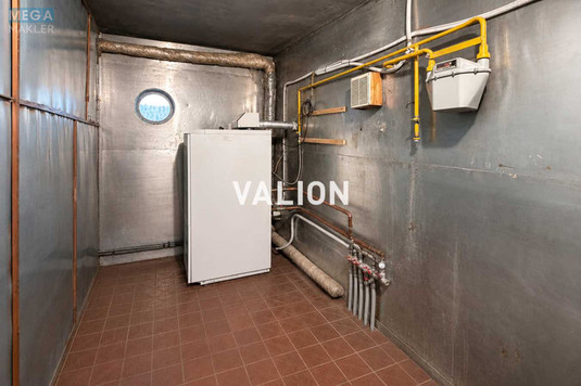 Продаж дома, 2&nbsp;поверху, 196&nbsp;кв.м, 4&nbsp;кімнати, ділянка 19&nbsp;соток, <a class="location-link" href="/kozin-selo-kv/" title="Недвижимость Козин">Козин</a>, Соловяненка, 201 (изображение 11)