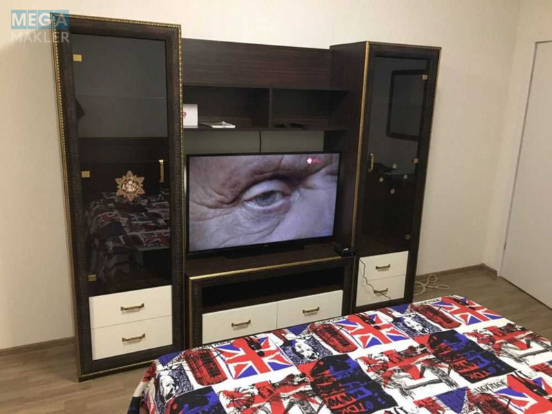 Оренда 1 кімнатної квартири, <a class="location-link" href="/kiev/" title="Недвижимость Київ">Київ</a>, <a class="location-link" href="/kiev/darnickij/" title="Недвижимость Дарницький район">Дарницький р-н</a>, Михаила Драгоманова ул., 2а (изображение 8)