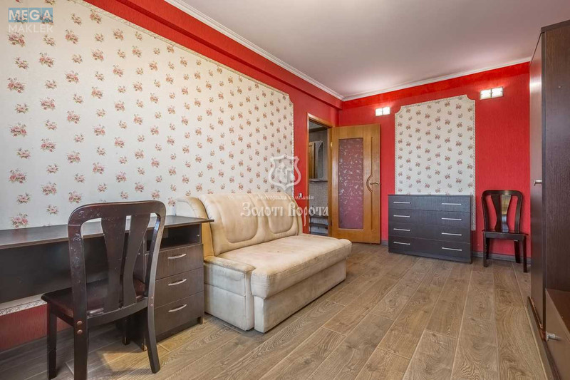 Продаж 2 кімнатної квартири (39,1/23/7), 5 пов. 5 пов. будинку, <a class="location-link" href="/kiev/" title="Недвижимость Київ">Київ</a>, <a class="location-link" href="/kiev/dneprovskij/" title="Недвижимость Дніпровський район">Дніпровський р-н</a>, Верховної Ради бульв., 12а (изображение 3)