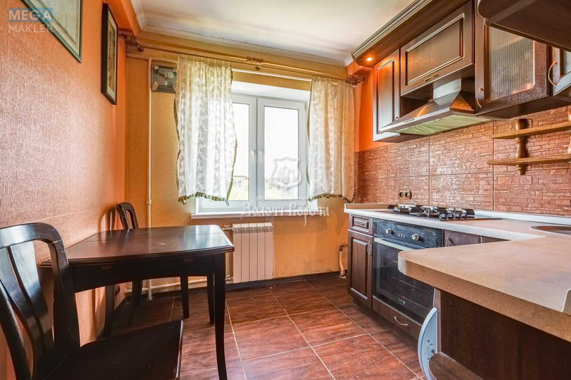 Продаж 2 кімнатної квартири (39,1/23/7), 5 пов. 5 пов. будинку, <a class="location-link" href="/kiev/" title="Недвижимость Київ">Київ</a>, <a class="location-link" href="/kiev/dneprovskij/" title="Недвижимость Дніпровський район">Дніпровський р-н</a>, Верховної Ради бульв., 12а (изображение 10)