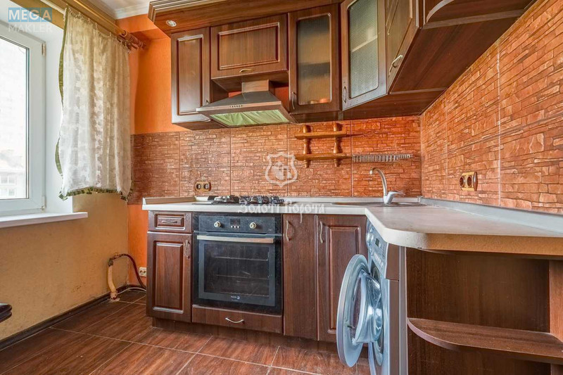 Продаж 2 кімнатної квартири (39,1/23/7), 5 пов. 5 пов. будинку, <a class="location-link" href="/kiev/" title="Недвижимость Київ">Київ</a>, <a class="location-link" href="/kiev/dneprovskij/" title="Недвижимость Дніпровський район">Дніпровський р-н</a>, Верховної Ради бульв., 12а (изображение 11)