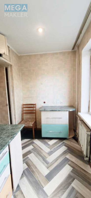 Продаж 1 кімнатної квартири (27,6/13/6,2), 3 пов. 9 пов. будинку, <a class="location-link" href="/kiev/" title="Недвижимость Київ">Київ</a>, <a class="location-link" href="/kiev/svyatoshinskij/" title="Недвижимость Святошинський район">Святошинський р-н</a>, Гната Юри вул., 1 (изображение 4)