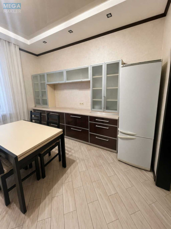 Продаж 2 кімнатної квартири (80/40/14), 6 пов. 6 пов. будинку, <a class="location-link" href="/khmelnitskiy/" title="Недвижимость Хмельницький">Хмельницький</a>, Ольжича (изображение 12)