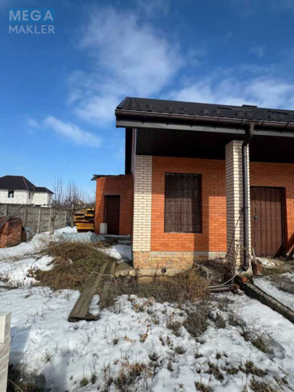 Продаж дома, 2&nbsp;поверху, 240&nbsp;кв.м, 7&nbsp;кімнат, ділянка 12&nbsp;соток, <a class="location-link" href="/martusovka/" title="Недвижимость Мартусівка">Мартусівка</a>, Козацька, 7В (изображение 9)