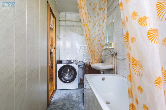 Продаж дома, 1&nbsp; поверх, 42,40&nbsp;кв.м, 2&nbsp;кімнати, ділянка 4&nbsp;сотки, <a class="location-link" href="/kiev/" title="Недвижимость Київ">Київ</a>, <a class="location-link" href="/kiev/goloseevskij/" title="Недвижимость Голосіївський район">Голосіївський р-н</a>, Корчуватська вул., 8А (изображение 14)