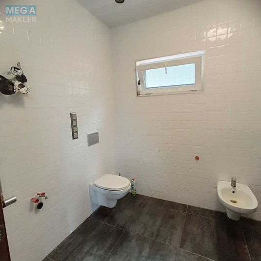 Продаж дома, 2&nbsp;поверху, 250&nbsp;кв.м, 4&nbsp;кімнати, ділянка 6&nbsp;соток, <a class="location-link" href="/kiev/" title="Недвижимость Київ">Київ</a>, <a class="location-link" href="/kiev/dneprovskij/" title="Недвижимость Дніпровський район">Дніпровський р-н</a>, 1 Садовый пер. (изображение 19)