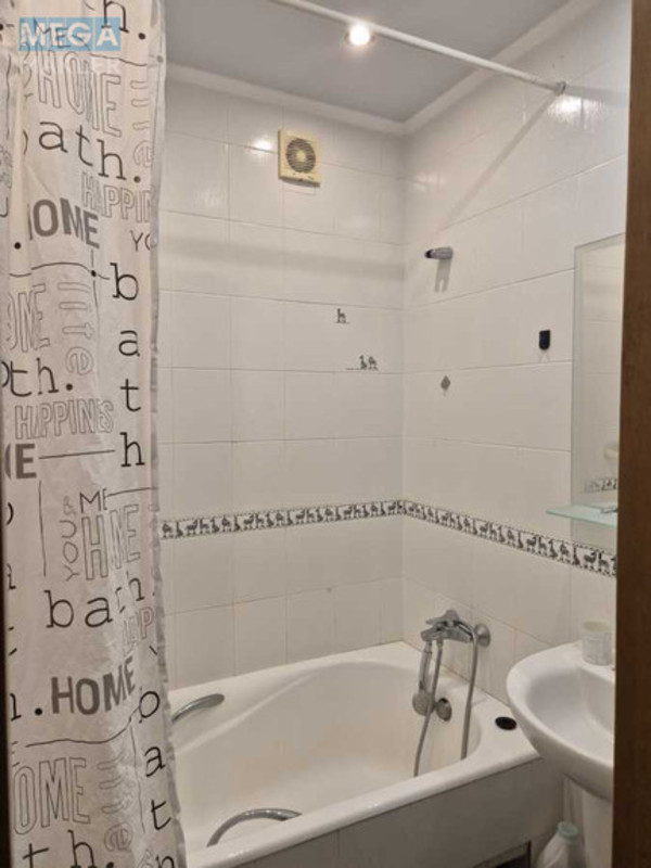 Оренда 3 кімнатної квартири, <a class="location-link" href="/kiev/" title="Недвижимость Київ">Київ</a>, <a class="location-link" href="/kiev/pecherskij/" title="Недвижимость Печерський район">Печерський р-н</a>, Старонаводницька вул., 6 (изображение 10)